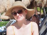 Hat T C174914.JPG