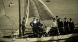 1971 - ROY PEARSON, 22 RECR., SAILING A CUTTER, CLOSE UP.jpg