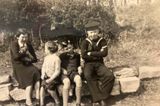 1953 - DONALD SMITH, HOME ON LEAVE, NO OTHER INFO.jpg