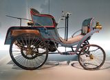 Mercedes-Benz Museum; the cars evolution; Vis-a-vis model (1896).