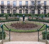 Square Georges Cain. 
