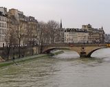 Pont Louis-Philippe at le Saint-Louis. 