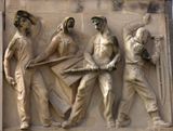Soviet influenced sculpture_Ursulinska ulicia