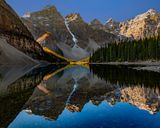 Moraine Lake, Banff National Park, Alberta, Canada