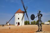 Mota del Cuervo. Don Quijote y los Molinos