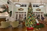 Boardwalk lobby Christmas tree