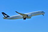 Cathay Pacific, Airbus A350-900, B-LRG, Climbing