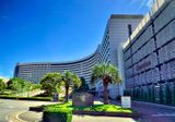 Sheraton Hotel Disneyland, Front
