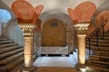 Roman crypt Notre Dame de Bayeux