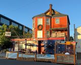 Slammer Tavern
