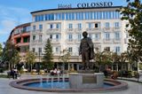 Tirana, Rruga e Durrsit