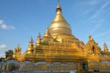 Mandalay, Kuthodaw Pagoda