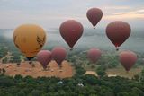 Bagan, Balloon Flight