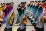 Figurines