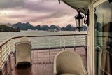 Ha Long Bay Sea Breeze