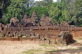 The outer walls of Banteay Srei are brick and laterite