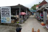 Headed through vendors in Ungaran, Indonesia