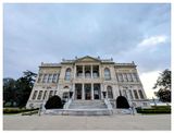 Dolmabahe Palace