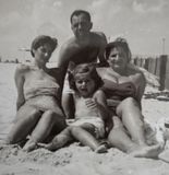 Ellie, Pepper, Nina and Bobbi-Ann