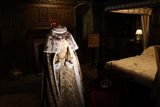 A PRIVATE TOUR OF HEVER CASTLE