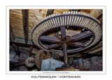 096 Aandrijfwiel voor de mechanische maalderij in het  naastgelegen gebouw