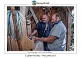 086 Andy en Hans aan de meelgoot