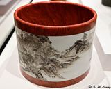 Brush-pot with landscape and wood pattern DSC_7312