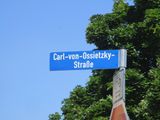 CARL-VON-OSSIETZKY-STRASSE IMG_5521.JPG