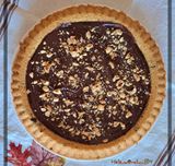 Tarte cookie, noisettes et ganache chocolat de LOLOTAMBOUILLE, Instagram 