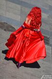 Red Hair & Red Dress / Cheveux Rouges & Robe Rouge