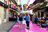Robin, Candace, Katherine at Pink Street, Lisbon, Portugal 077   
