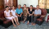 Aunties and Uncles with Cousins, Vietnam 386 