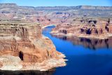 Lake Powell, Colorado River, Fiftymile Mountains, Fiftymile Ridge, Glen Canyon National Recreation Area, Page, Utah and Arizona 