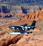 Flodiak 100 over Lake Powell,  Navajo Bench, Navajo Valley, Fiftymile Mountain, Utah 1429  