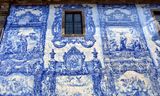 Azulejo tiles Capela das Almas de Santa Catarina, Porto, Portugal 653  