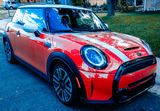 18 Art on Four Wheels