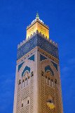 10_The minaret by night.jpg