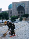 UZBEK WORKER