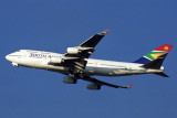 SOUTH AFRICAN BOEING 747 400 JNB RF 1567 13.jpg