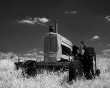 Tractor-5587-2a.jpg