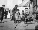 1904 - Carpenter at 7th Avenue and 30th Street