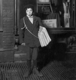 1908 - Newsboy, 22nd Street and 3rd Avenue