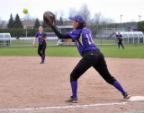 Lindsay Grabs an Out