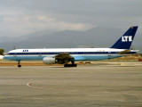 B757-200 EC-EFX 