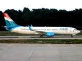 B737-800  F-HJUL 