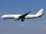 B777-200  YI-AQZ 