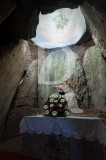 Megálito-capela adjacente à igreja paroquial de Alcobertas (IIP)
