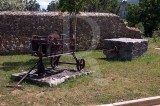 A Pedra e o Ferro