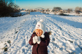 Jocelyn Proeft Eerste Sneeuwhapje 