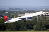 Boeing 757-200 (N644DA)